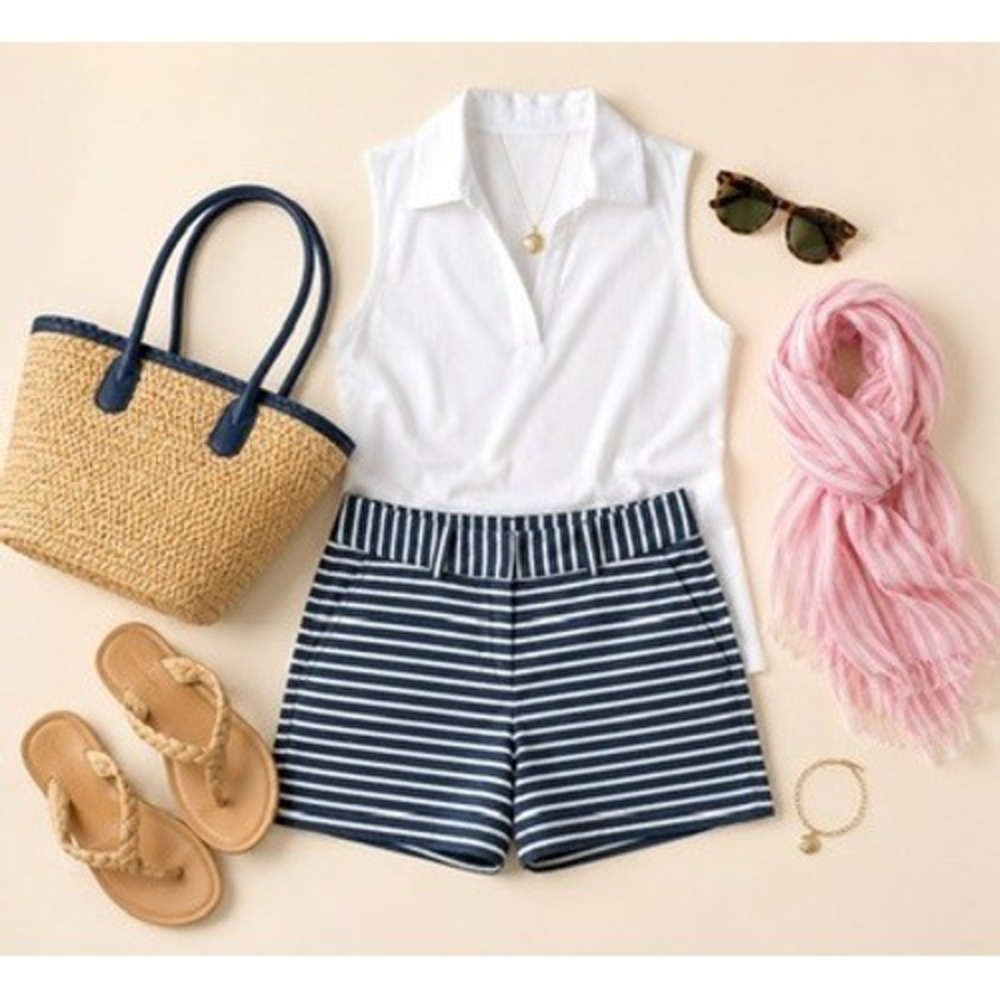 Vineyard Vines Navy Blue White Striped Chino Shorts Womens Size 0 Prep Nautical